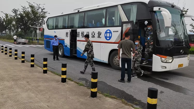宿遷科技學校舉辦2021年秋季開學疫情防控應(yīng)急處置工作實戰(zhàn)演練